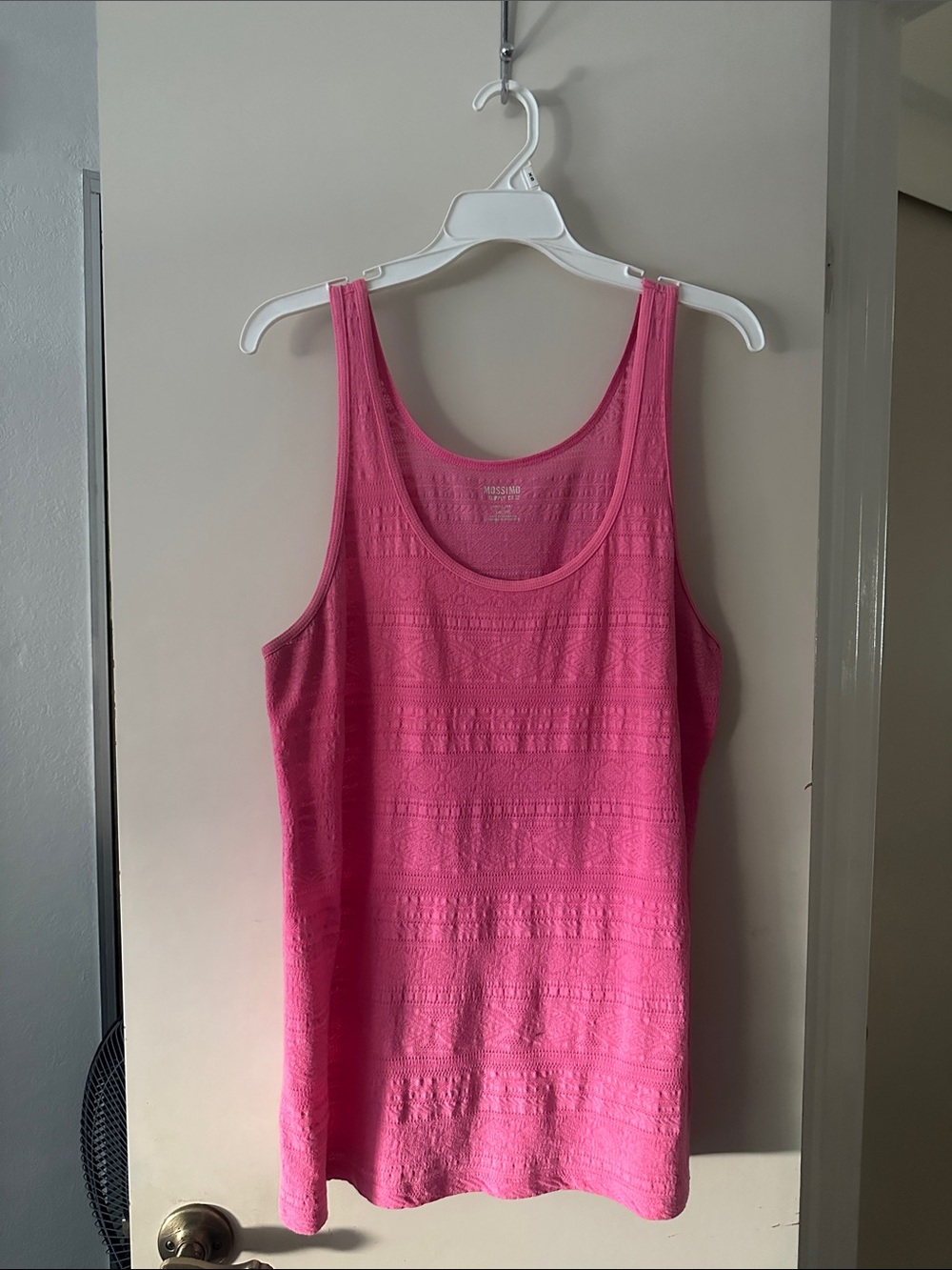 Women's Pink Textured Tank Top